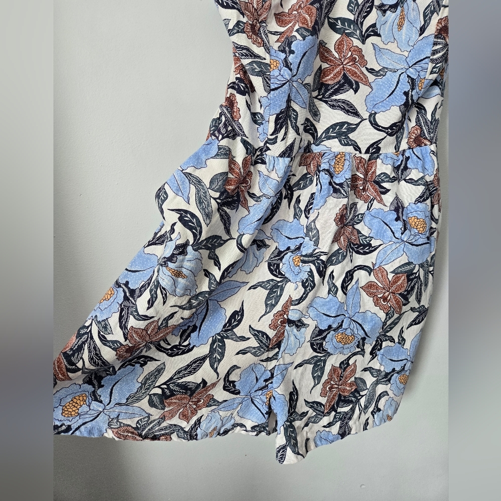OLD NAVY Floral Halter Neck Blue Brown And White Linen Blend Romper - Picture 3 of 16